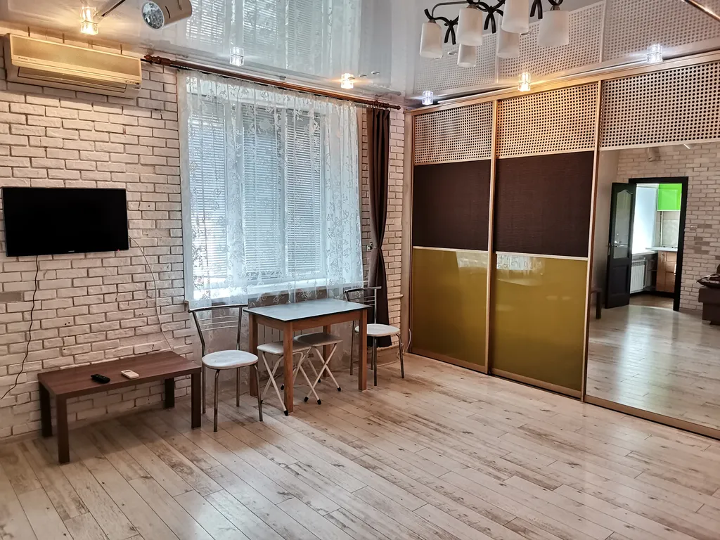 Уютная квартира в центре города — аренда посуточно в Хабаровск