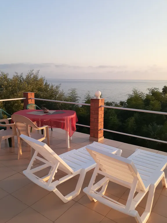 Коттедж Дом на море с уникальным интерьером — Зубова Щель