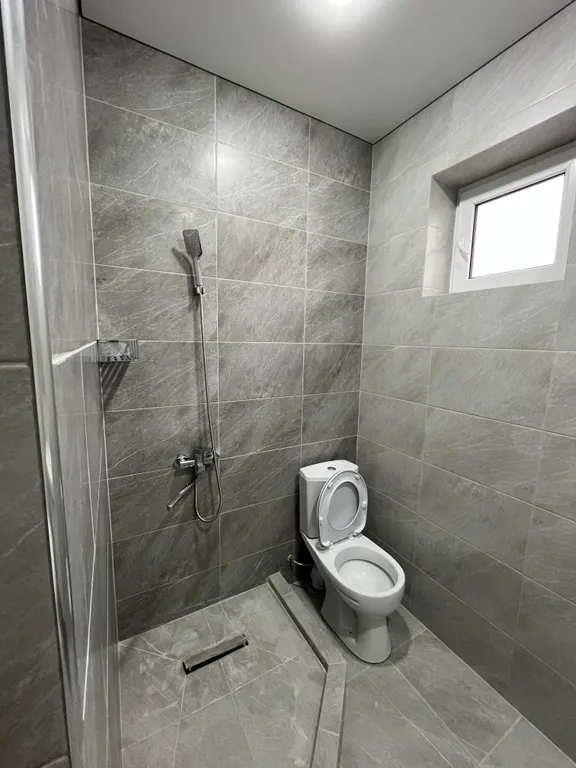 Двухэтажный коттедж на берегу Каспийского моря