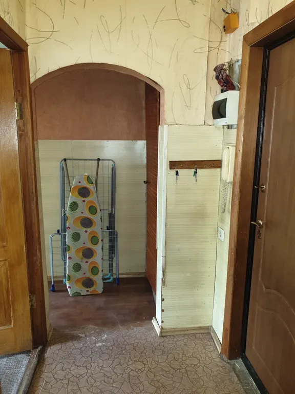 Квартира у метро заречная