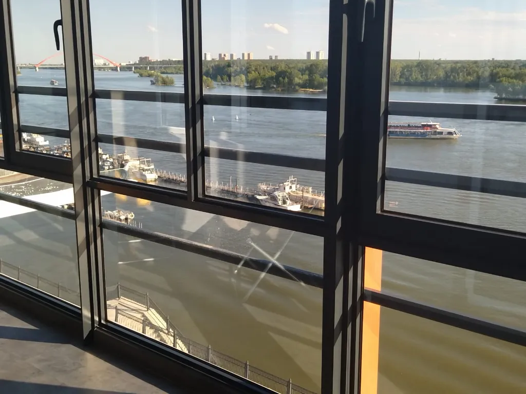 Апартаменты с шикарным видом на реку Михайловская набережная