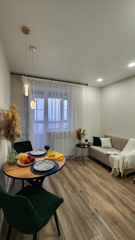 Уютная квартира с современным ремонтом в 10 минутах от центра