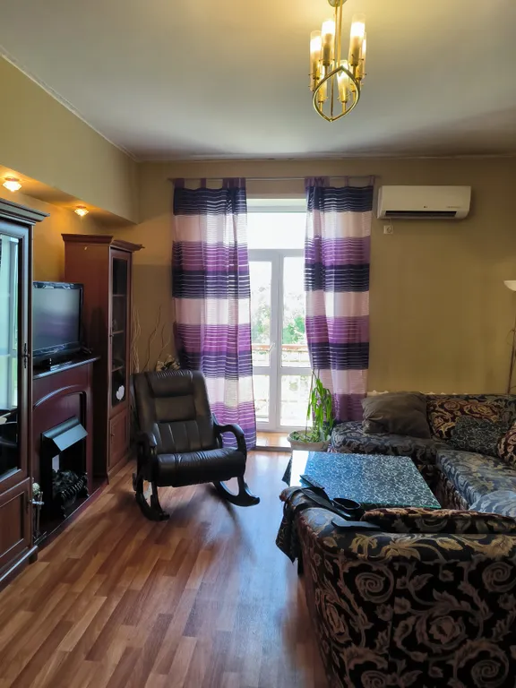 Отличная квартира рядом с вокзалами и транспортной развязкой