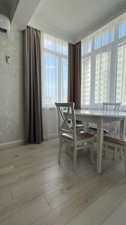 Новая, свежая квартира со всеми удобствами