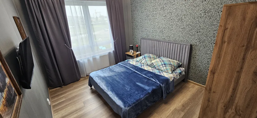 Уютная квартира в новом доме, с парком и набережной