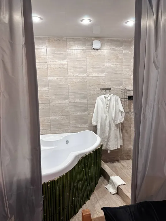 Номер с отдельным входом с сауной