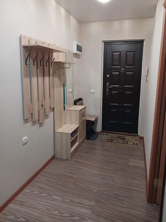 2-комнатная квартира в 10-этажном доме около нижней Марии-Ра