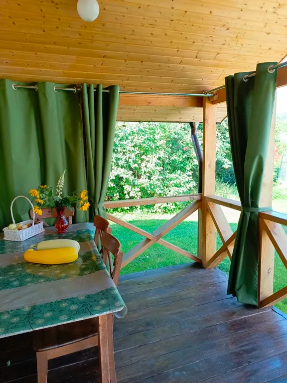 Коттедж Уютный домик на берегу озера Отрадное — Солнечное