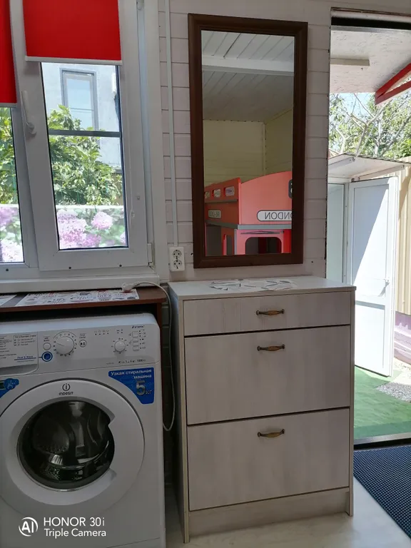 Коттедж Часть дома с отдельным двориком у моря — Геленджик