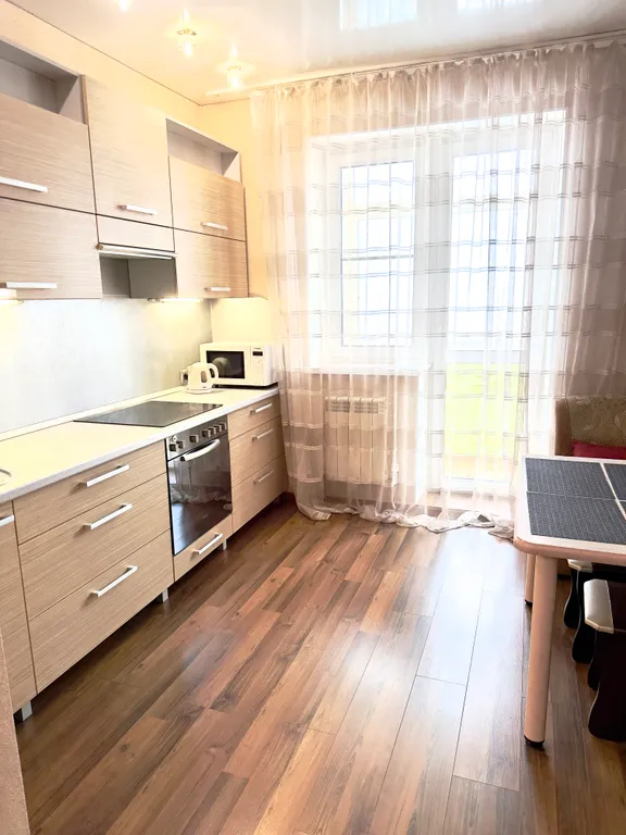 2-х комнатная квартира с хорошим ремонтом в центре — аренда посуточно в Хабаровск