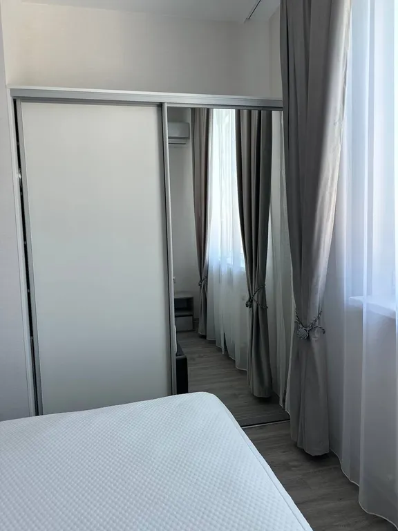 Дом с бассейном