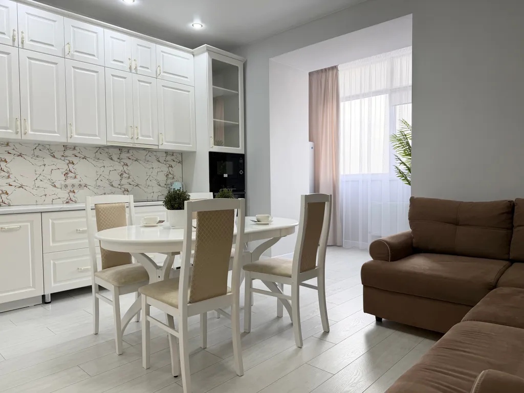 Lux двухкомнатная квартира в центре