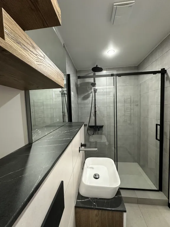 Квартира с мангальной зоной и бесплатными шезлонгами на море