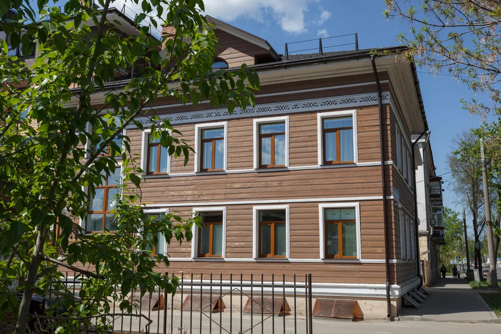 "Хочу приехать" на Чехова 18 1 эт.