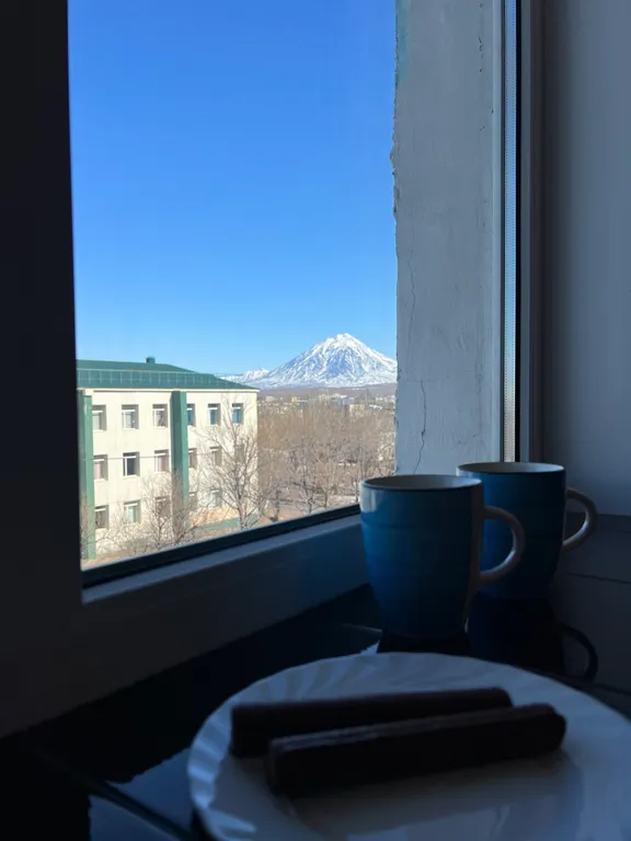 Студия с видом на вулканы в отличном районе города