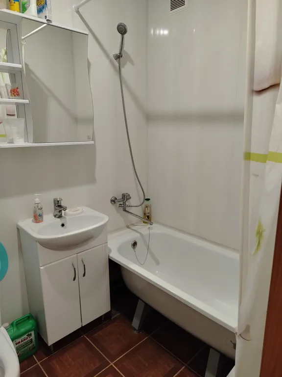 Квартира-студия в центре Спутника