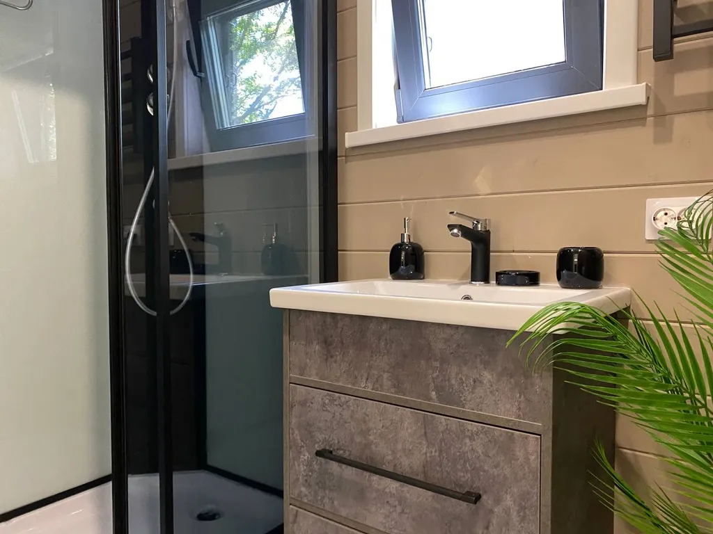 Классный 4-местный домик в 1 километре от Сити-Молла