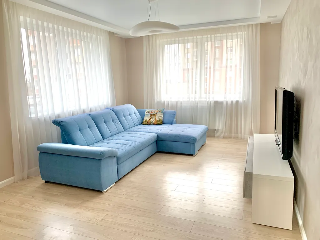 Светлая квартира у моря