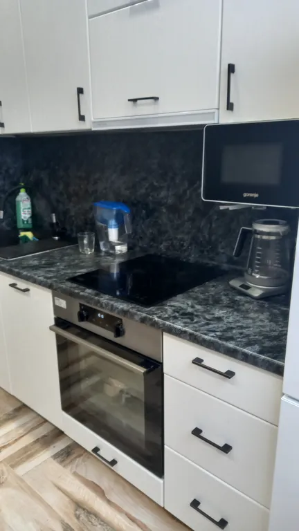 Уютная 1-комнатная квартира с современным ремонтом, мебелью и дорогой техникой