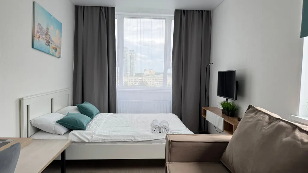 Квартира Студия на высоком этаже — аренда посуточно в Екатеринбург