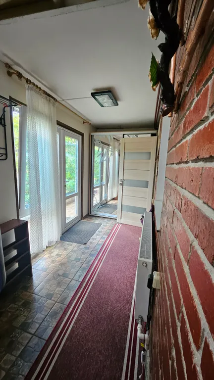 Коттедж Уютный двухкомнатный дом с балконом — Феодосия