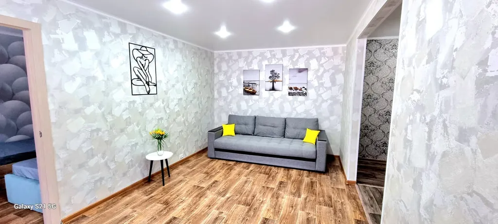 Двухкомнатная квартира с евроремонтом — аренда посуточно в Канск