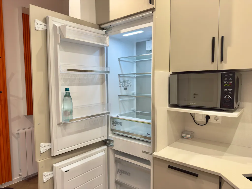 Persimmon, europe square - historic city center