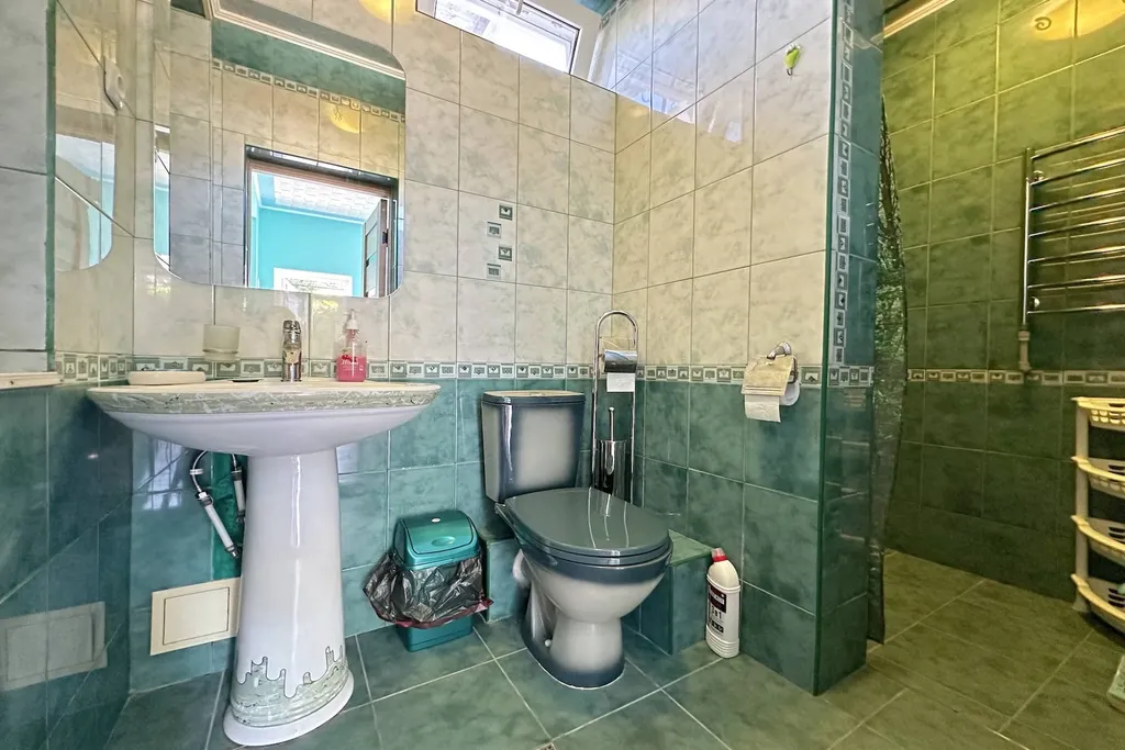 4-комнатный Дом