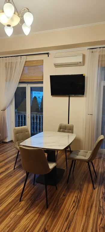 Видовой апартамент с двумя балконами