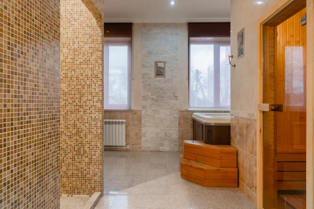 Люкс с джакузи, сауной и камином