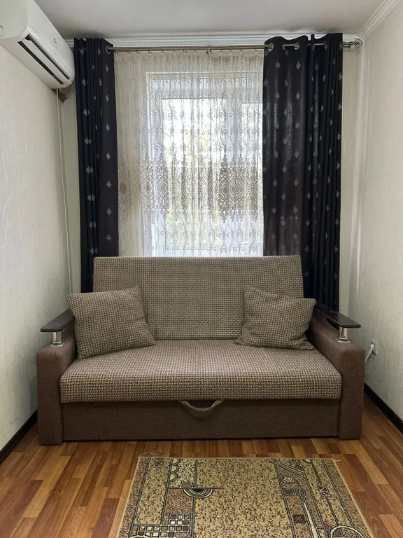 Квартира рядом с ЖД вокзалом