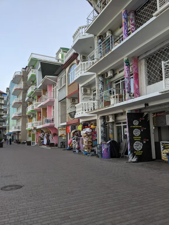 Уютная комната у моря