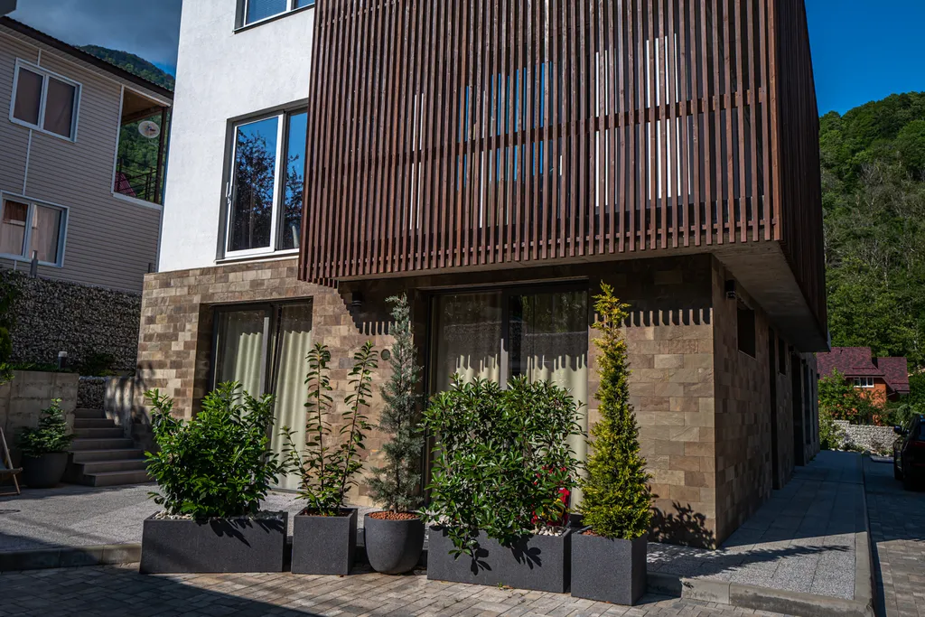 Квартира 2-х комнатные апартаменты с выходом на патио — аренда посуточно в Красная Поляна