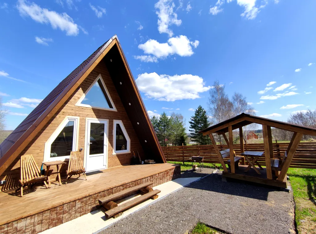 Коттедж Шале с беседкой на горнолыжном склоне, "добрый дом 71" — аренда посуточно в Тула