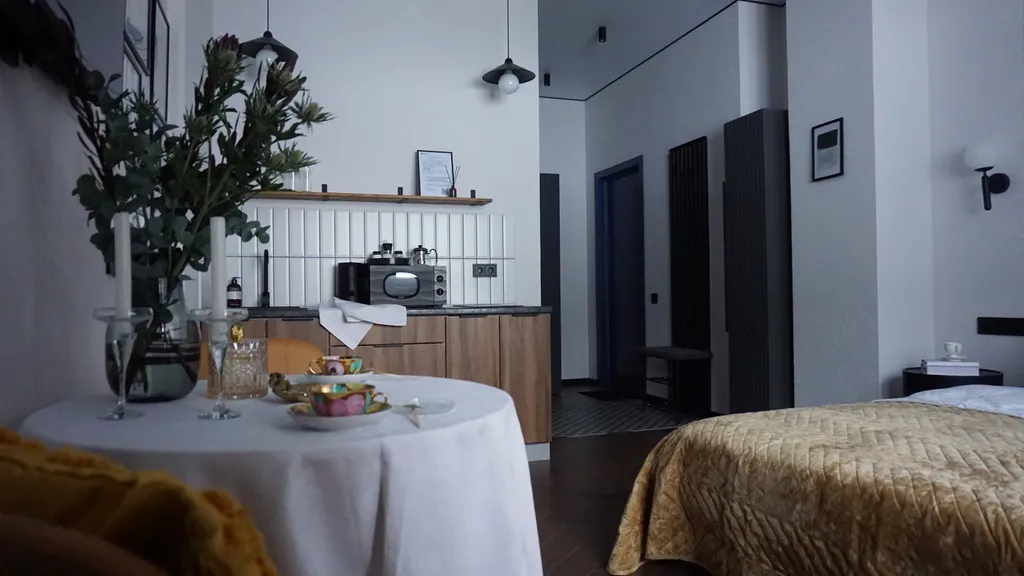 Стильная дизайнерская студия в 5 минутах т Лавры