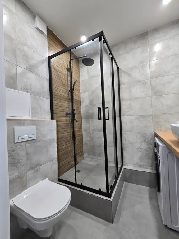 Уютная студия в элитном доме рядом с парком Ангелов