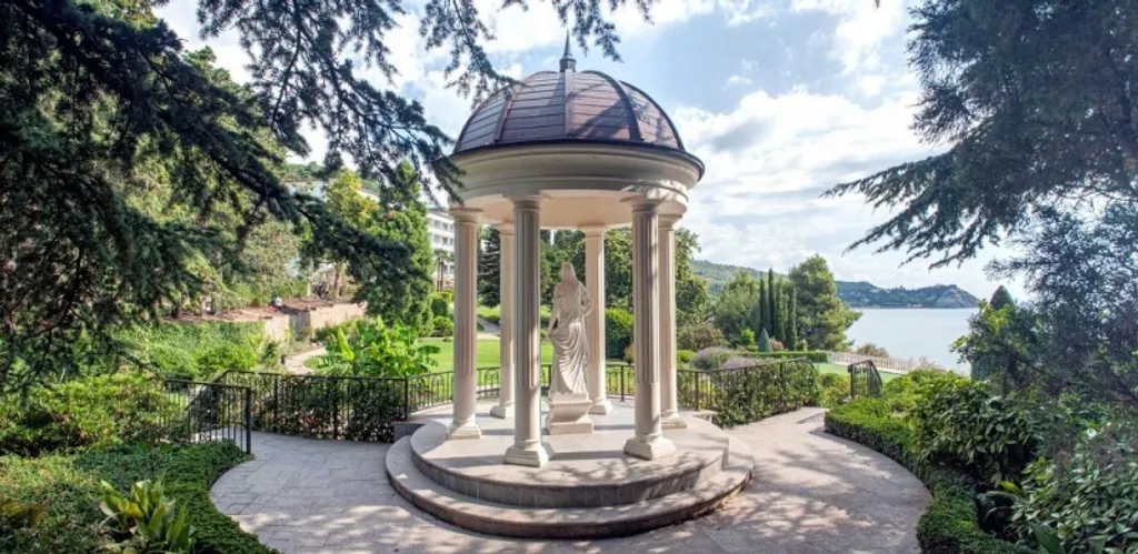 Уютная квартира для незабываемого отдыха на южном берегу Крыма с видом