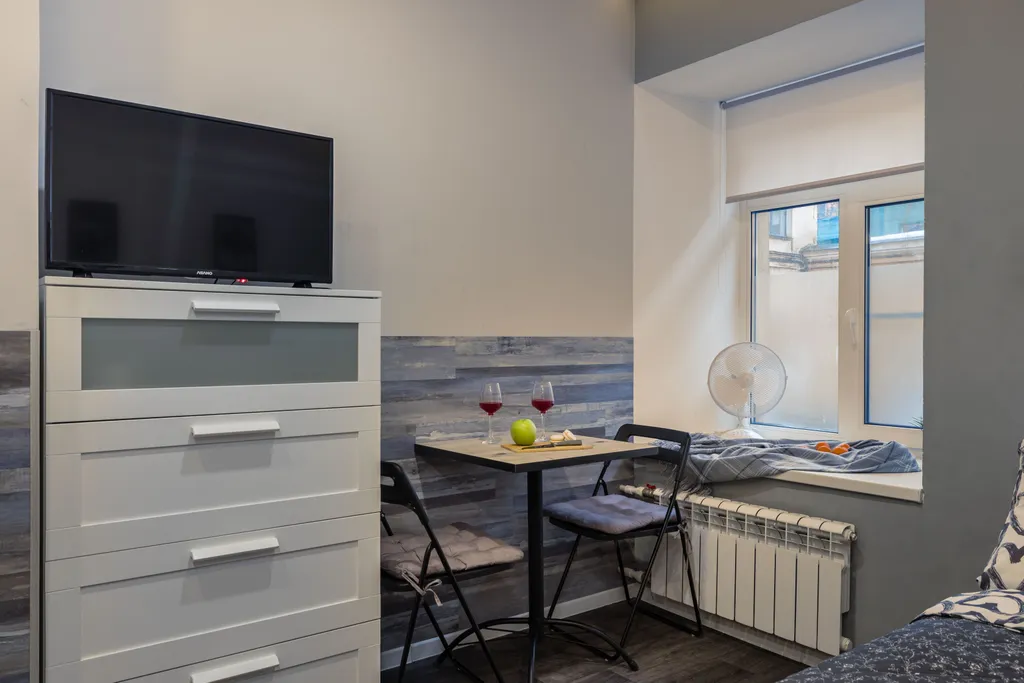 Квартира Квартира Уютная трехместная студия BombFlat на Фонтанке — Санкт-Петербург