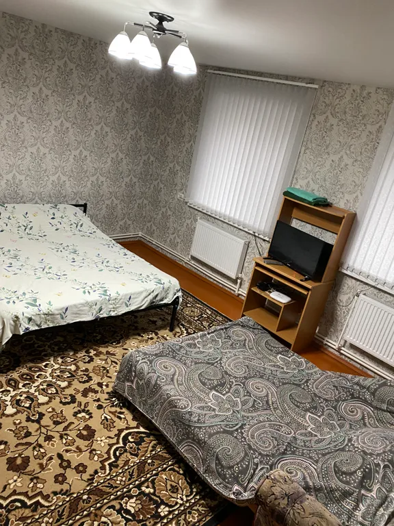 Квартира, всё в 5 минутах ходьбы (центр, река, спортклуб, баня, магазин)