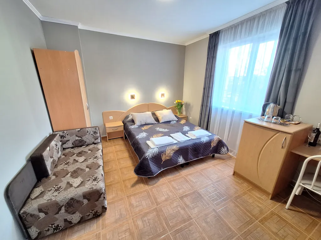 Квартира Квартира Город стандартный трёхместный номер с двуспальной кроватью — Геленджик