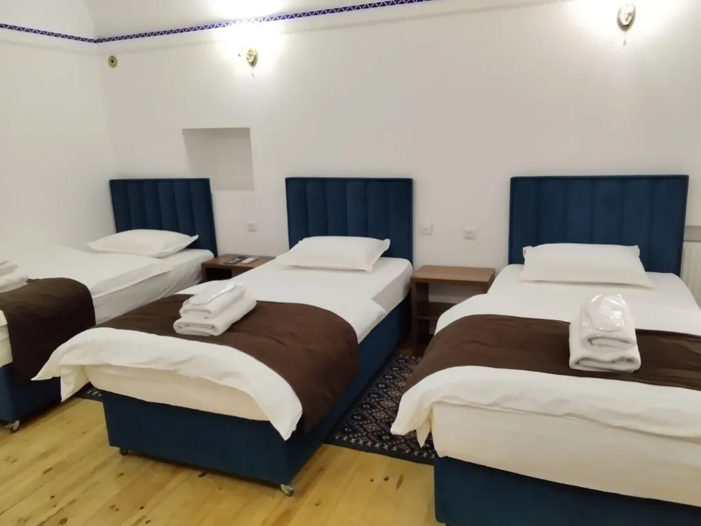 Квартира Трехместный номер в Каравансарае XIX века в Бухаре — аренда посуточно в Бухара