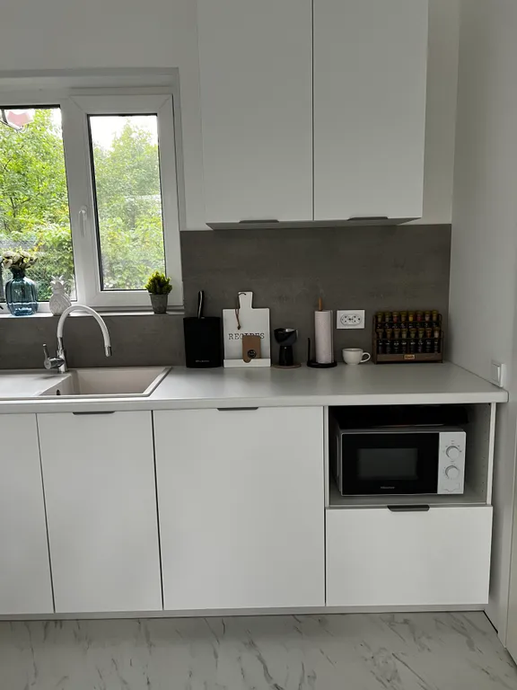 Стильный дом на берегу Ладожского озера с панорамным видом