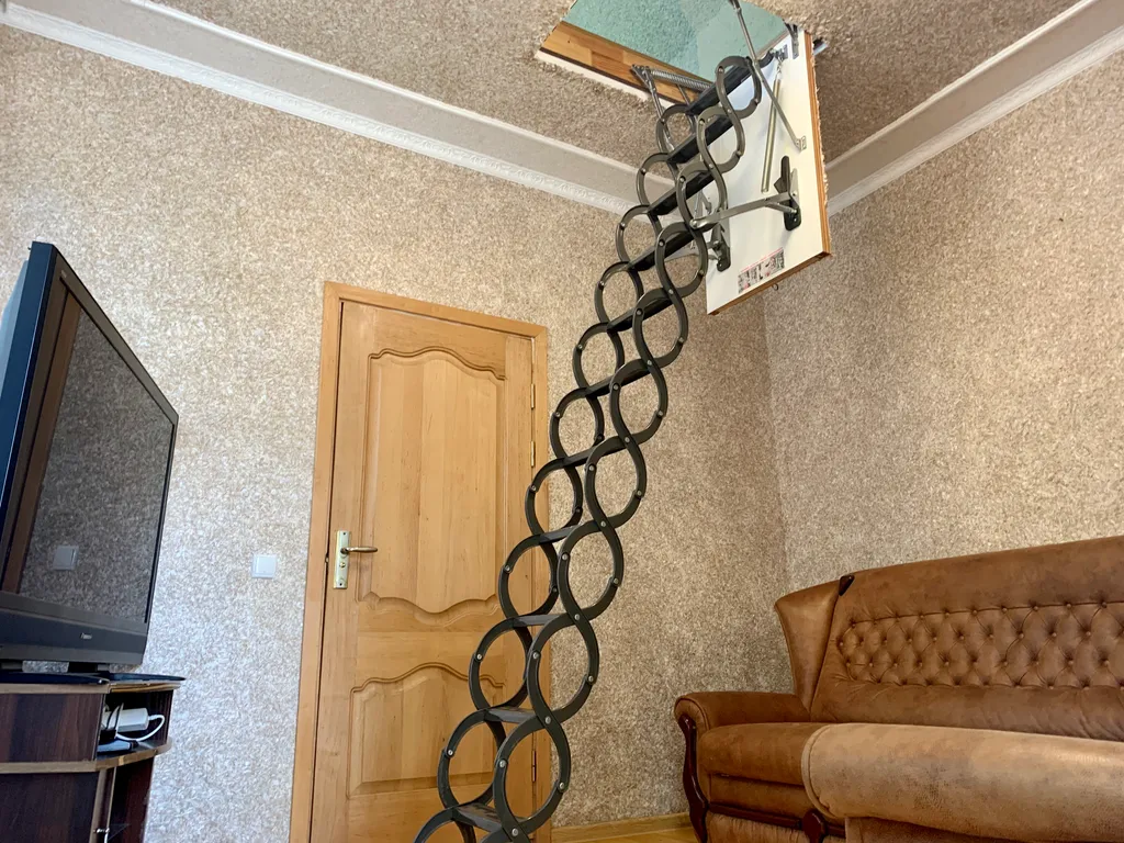 Уютный небольшой дом с кухней и сауной