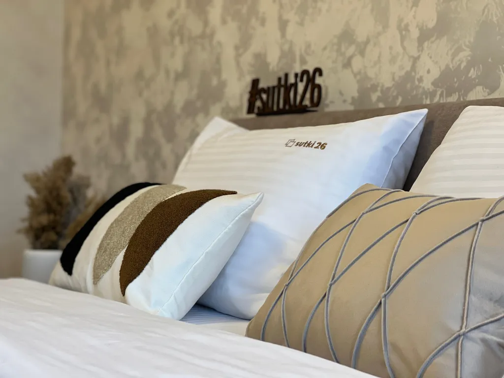 Стильная двухкомнатная квартира с видом на Машук