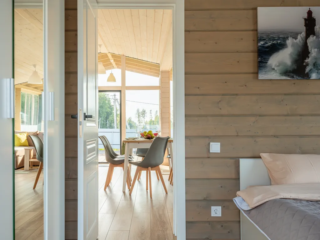 Большой семейный дом