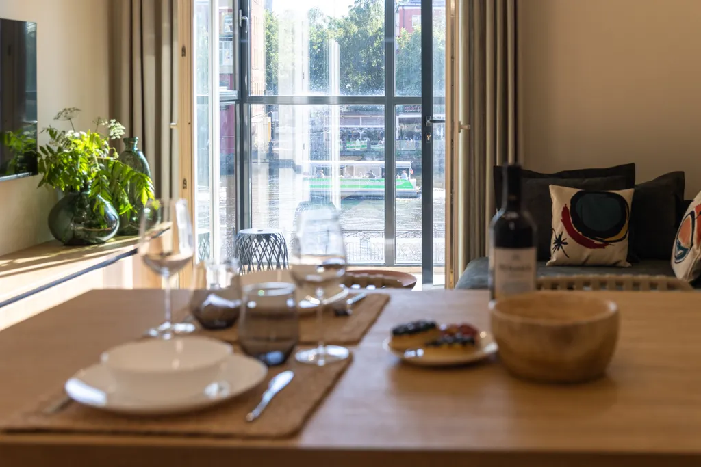 Апартамент с видом на реку в ЖК Рыбная деревня