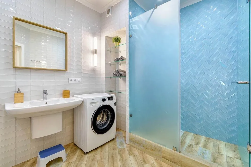 Квартира КВАРТИРА "ЛАЗУРЬ" с балконом и видом на море — Геленджик