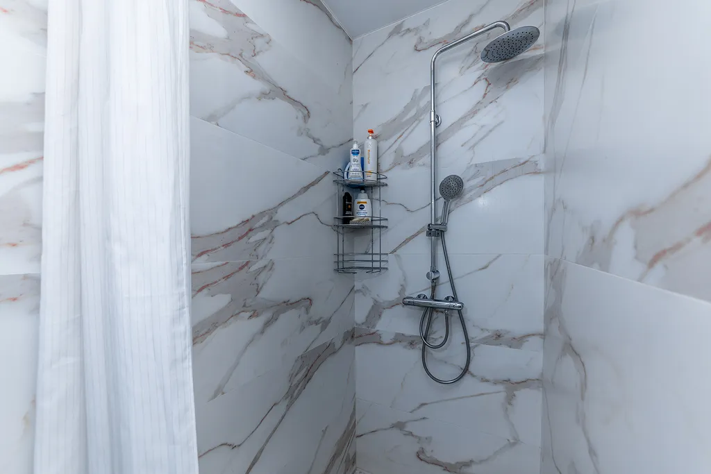 Квартира Квартира На берегу моря в ЖК Акватория с бассейном — Геленджик