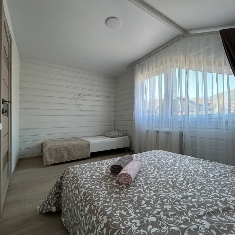 Уютный дом с видом на горы