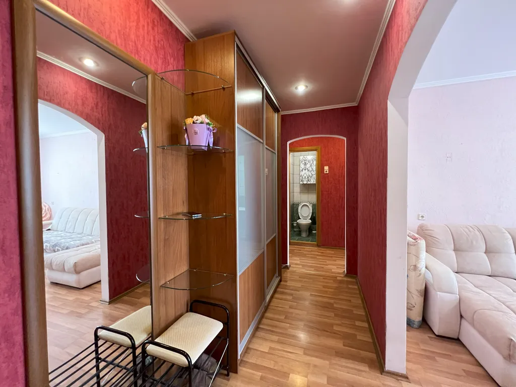 Трехкомнатная квартира в центре